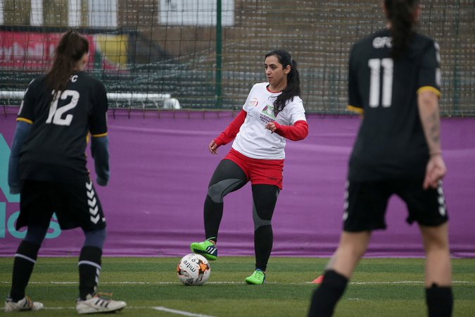 05afghan-women-3-master675